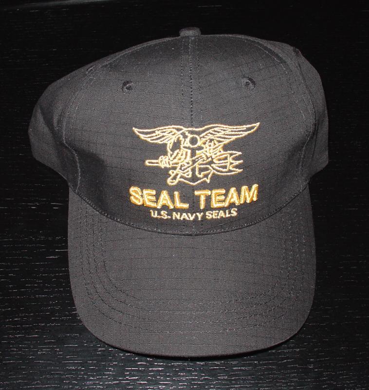Name:  JLC_BaseballCap_schwarz_NS_2013-12-15_1.jpg
Hits: 881
Gre:  102,1 KB