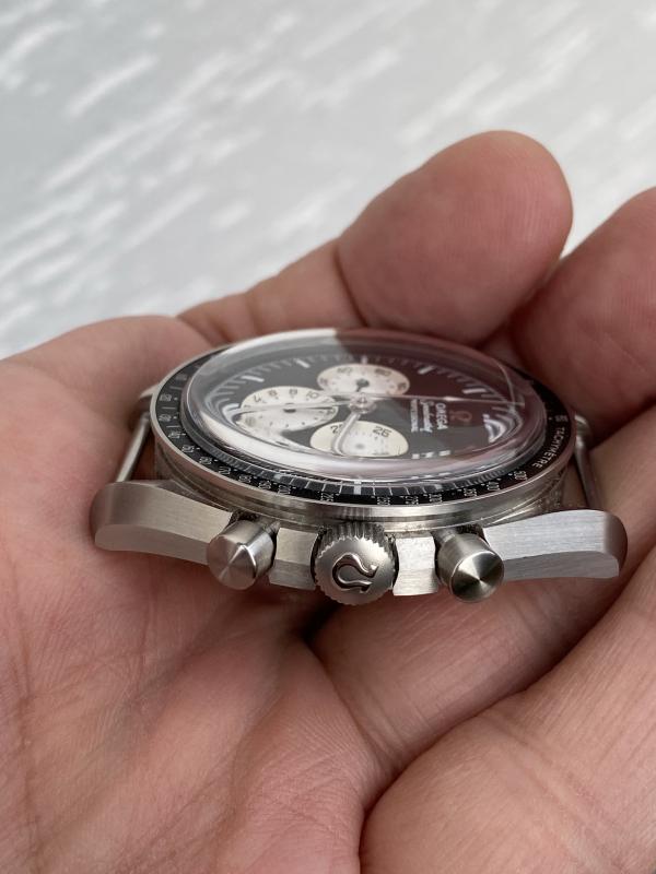 Name:  Omega Speedy Tuestay I - 06.jpg
Hits: 1555
Gr��e:  47,1 KB