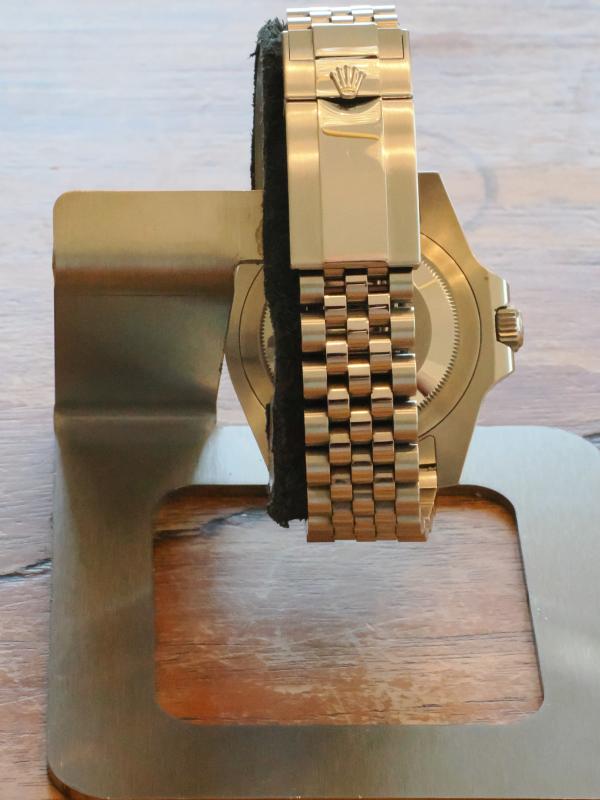 Name:  Zu Hause mit Otto-1-3.jpg
Hits: 5138
Gr��e:  49,2 KB