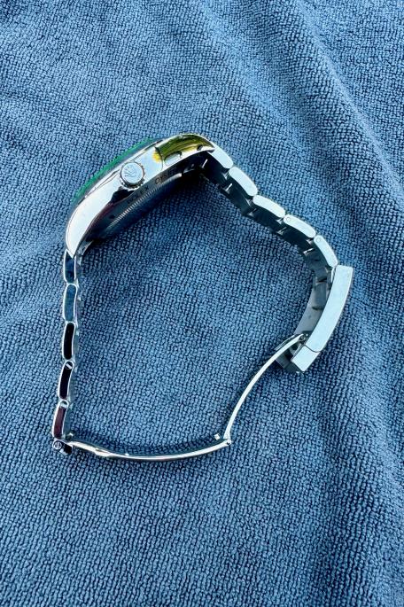 Name:  milgauss_rlx_ - 3.jpg
Hits: 4007
Gr��e:  123,1 KB