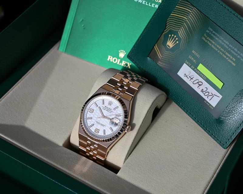 Name:  Rolex LD 2.jpg
Hits: 1269
Gre:  70,1 KB