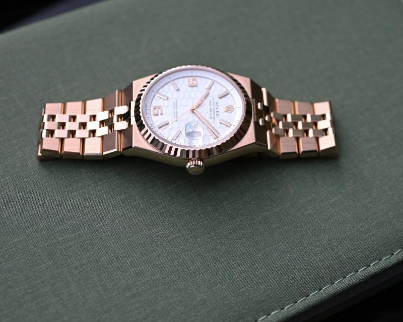Name:  Rolex LD 6.jpg
Hits: 1275
Gre:  75,9 KB