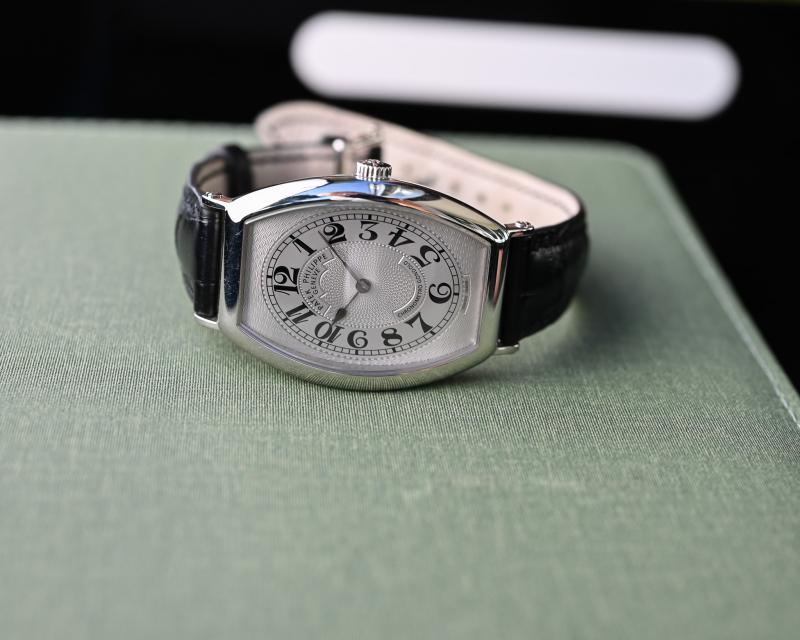 Name:  Patek 5098P 15.jpg
Hits: 409
Gre:  53,2 KB