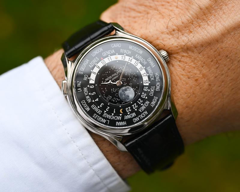 Name:  Patek 5575G 1.jpg
Hits: 246
Gre:  68,3 KB
