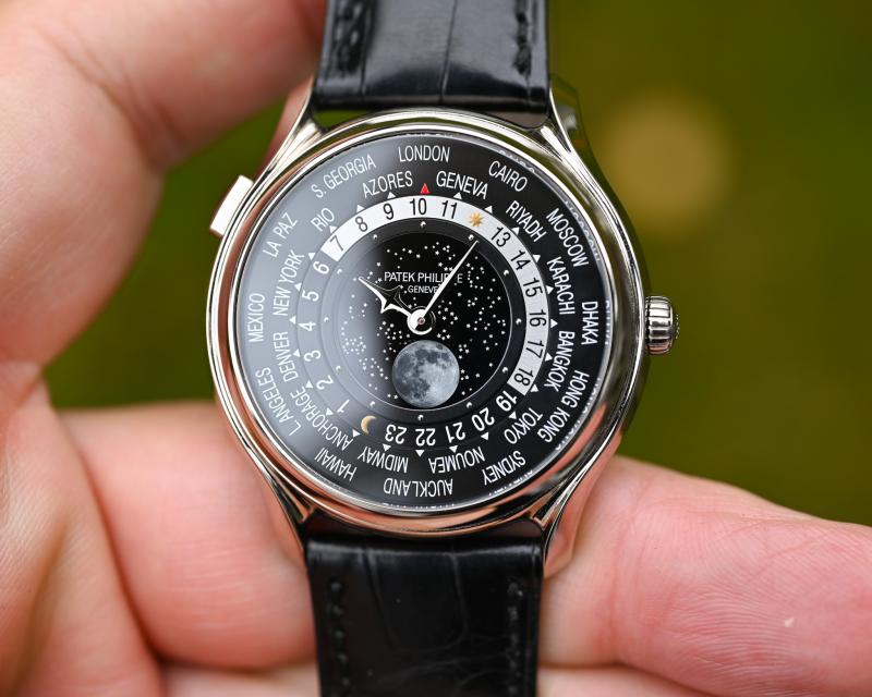Name:  Patek 5575G 17.jpg
Hits: 245
Gre:  66,2 KB
