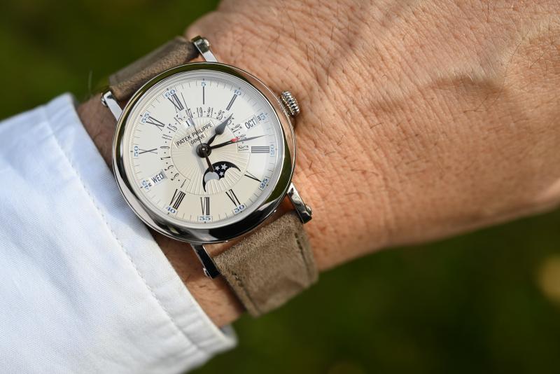 Name:  Patek 5159G 6.jpg
Hits: 508
Gre:  51,8 KB