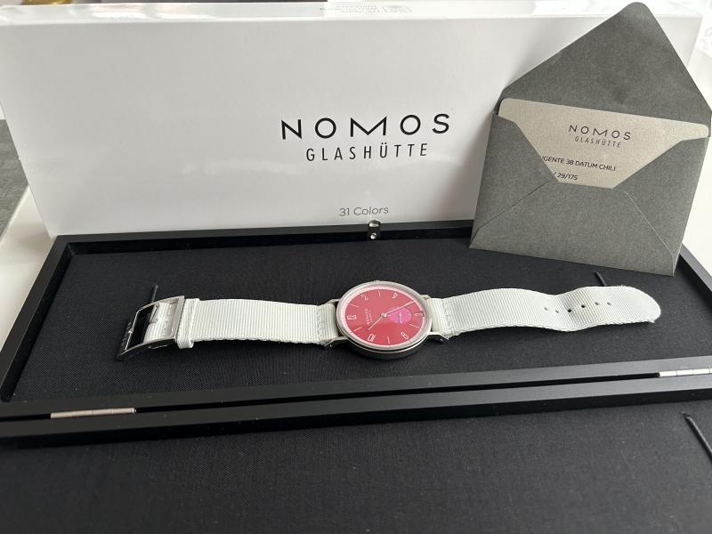 Name:  Nomos4.jpg
Hits: 208
Gr��e:  54,1 KB