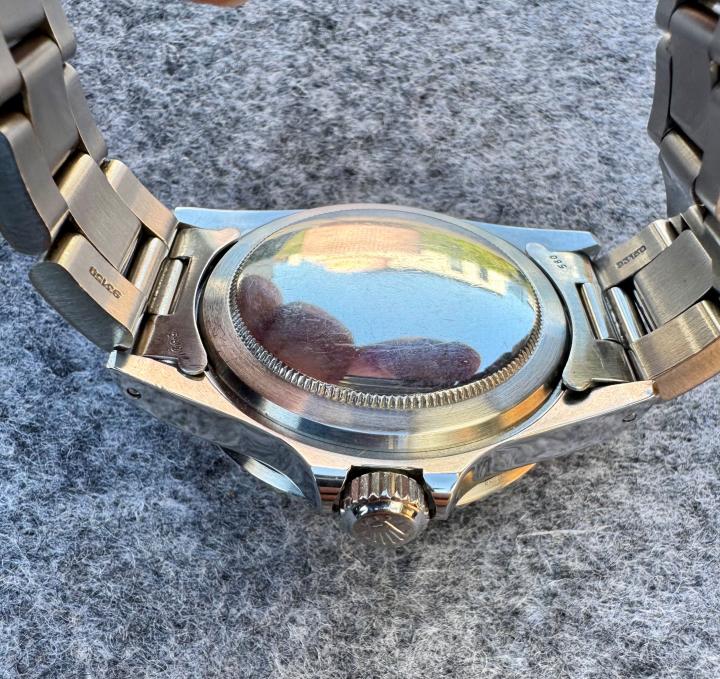 Name:  redsub4.jpg
Hits: 683
Gr��e:  124,4 KB