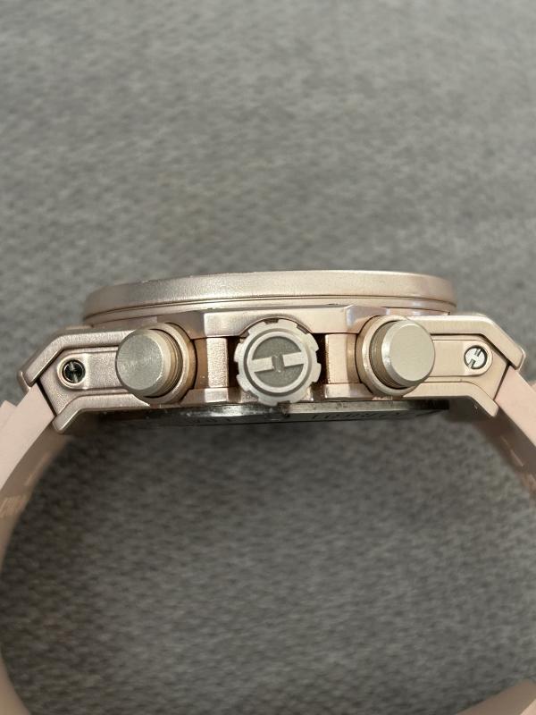 Name:  Hublot3.jpg
Hits: 1096
Gr��e:  48,7 KB